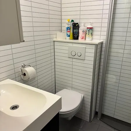 In Quiet Neighborhood *