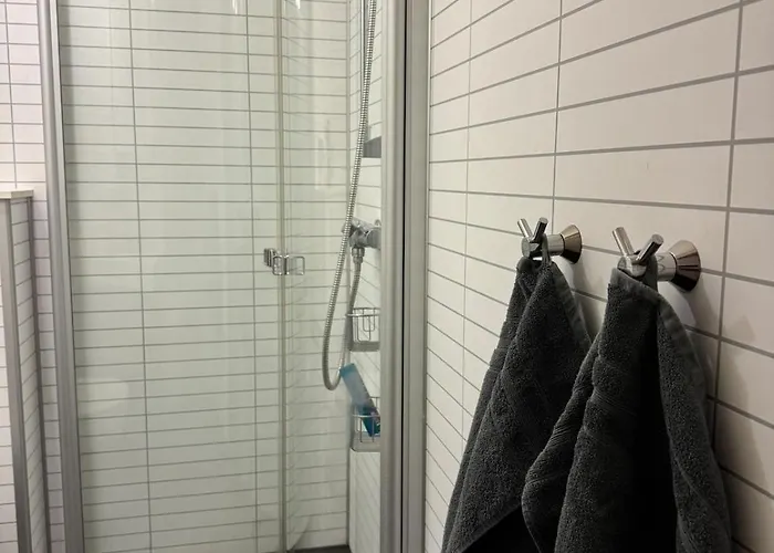 Appartamento In Quiet Neighborhood *