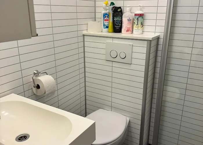 In Quiet Neighborhood *